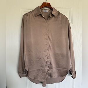 2 for $20 sale: The workshop taupe champagne bronze metallic button up - M